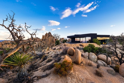 The Black Desert House is modern, strak en ongelooflijk sexy