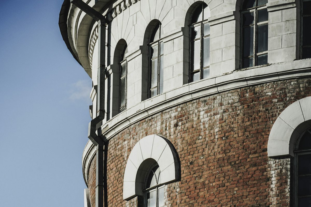 Deze watertoren in Utrecht is nu een luxe woonhuis